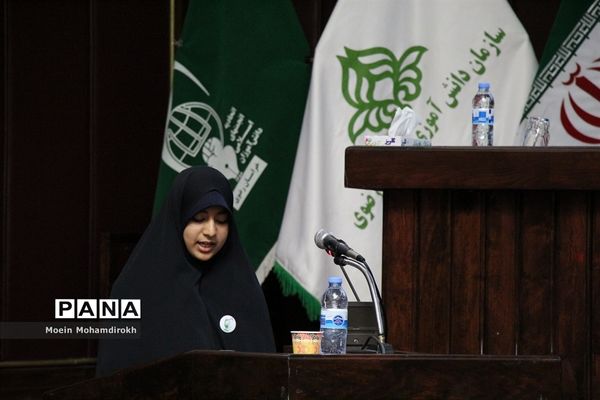 نشست صمیمی معاون استاندار با نمایندگان تشکل‌ها دانش‌آموزی خراسان رضوی