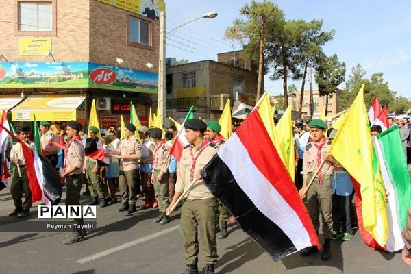 راهپیمایی یوم‌الله 13 آبان در سمنان