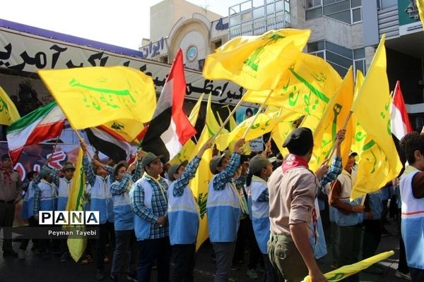 راهپیمایی یوم‌الله 13 آبان در سمنان
