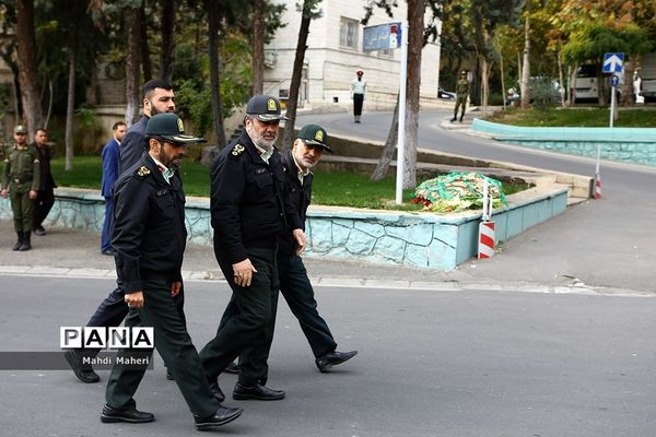 تشییع پیکر مطهر شهدای گمنام در ستاد ناجا