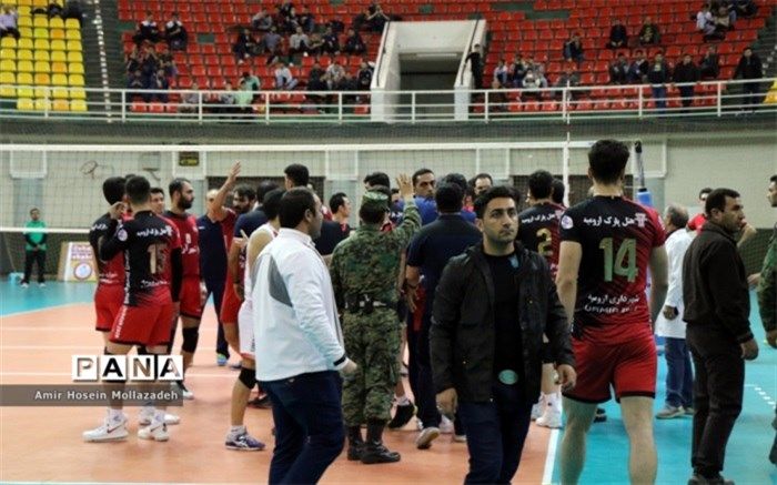 احکام جدید کمیته انضباطی فدراسیون والیبال: هواداران شهرداری ارومیه محروم شدند