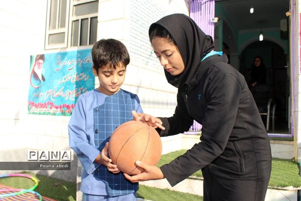 المپیاد ورزشی درون مدرسه‌ای دبستان محمد بهمن بیگی بوشهر