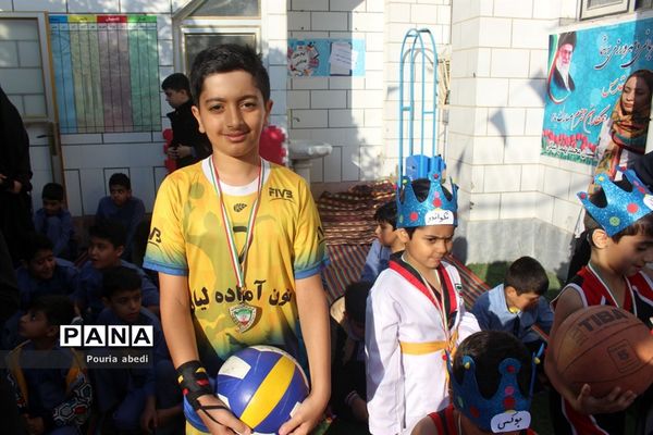 المپیاد ورزشی درون مدرسه‌ای دبستان محمد بهمن بیگی بوشهر