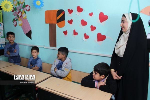 المپیاد ورزشی درون مدرسه‌ای دبستان محمد بهمن بیگی بوشهر