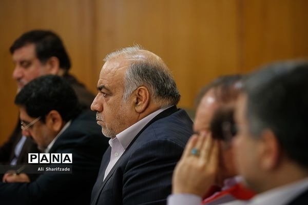 نشست گزارش روند اقدامات دولت در بازسازی مناطق زلزله زده کرمانشاه