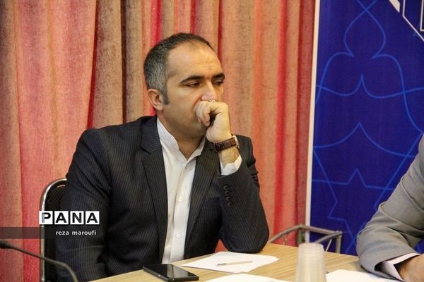 نشست خبری هادی بهادری، نماینده مردم ارومیه در مجلس شورای اسلامی