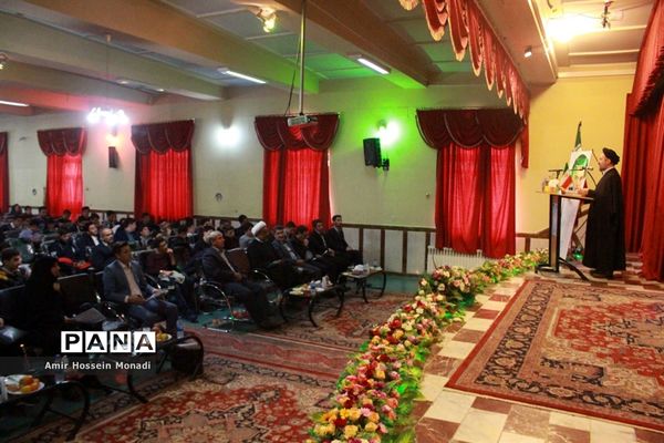 اولین همایش دانش‌‌آموزی یادواره علامه طباطبایی  در تبریز