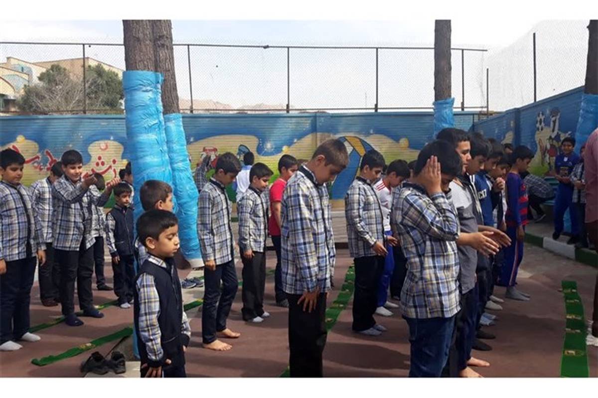 اجرای طرح یاوران نماز در دبستان شاهد شهید قدوسی شهر ری