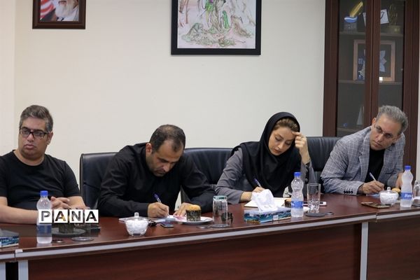 نشست خبری معاون فرهنگی اجتماعی سازمان منطقه آزاد کیش