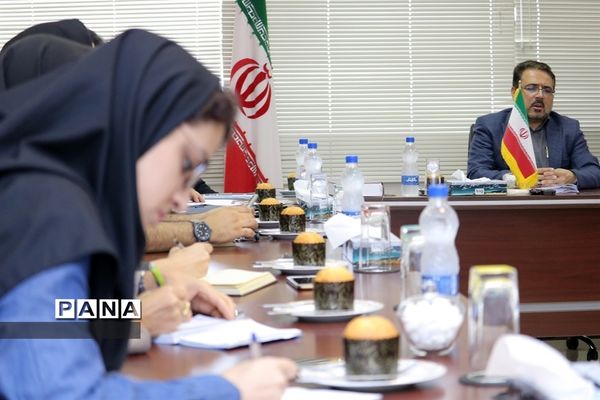 نشست خبری معاون فرهنگی اجتماعی سازمان منطقه آزاد کیش