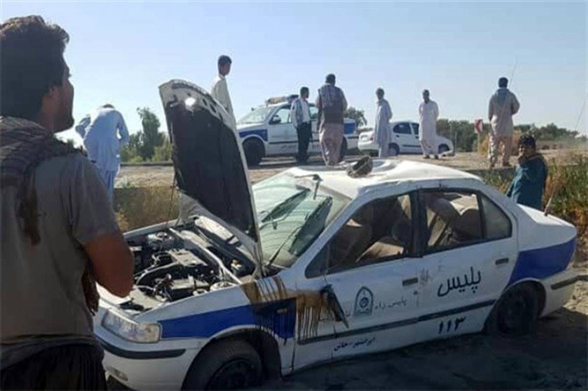 تیراندازی افراد مسلح به خودروی پلیس راه ایرانشهر