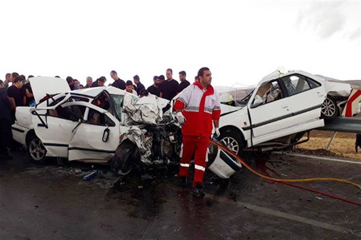 2 کشته و 7 زخمی در تصادف زنجیره‌ای در محور دماوند- فیروزکوه