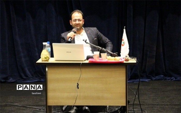 اولین همایش کارآفرینی در صنعت زالو در دانشگاه کاشان برگزار شد