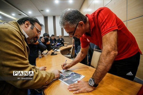نشست خبری سرمربی تیم ملی فوتبال ایران