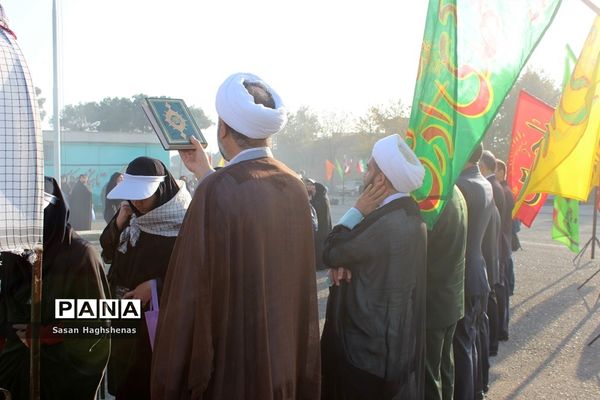 اعزام دختران دانش‌آموز شهرستان اسلامشهر به سرزمین‌های ایثار و شهادت