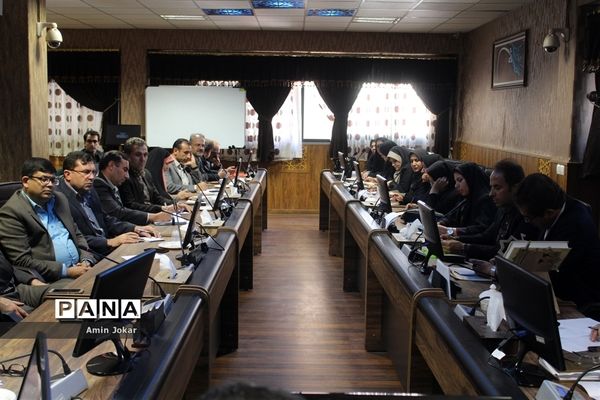 جلسه هماهنگی اجرای بیستمین مانور سراسری زلزله و ایمنی در آموزش و پرورش استان فارس