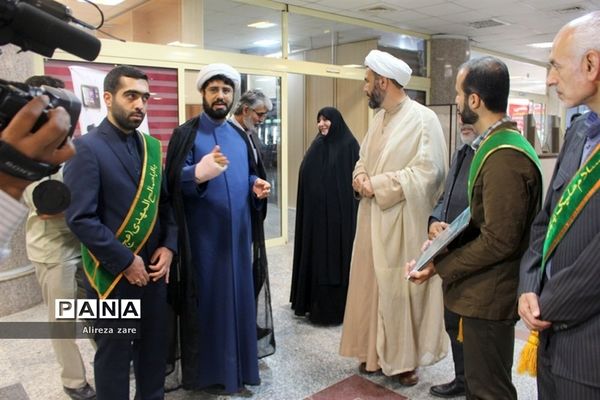دیدار خادمان مسجد مقدس جمکران قم از بیماران بیمارستان شهدای خلیج فارس بوشهر
