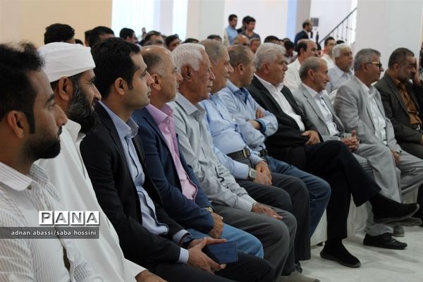 بهره برداری از بزرگترین مجمتع تفریحی گردشگری شهرستان های مُهر و لامرد