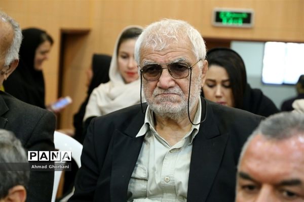 گردهمایی سالروز تصویب قانون کار در ساری