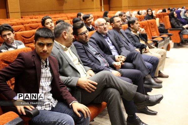 گرامیداشت شهدای دانش‌آموز آذربایجان شرقی