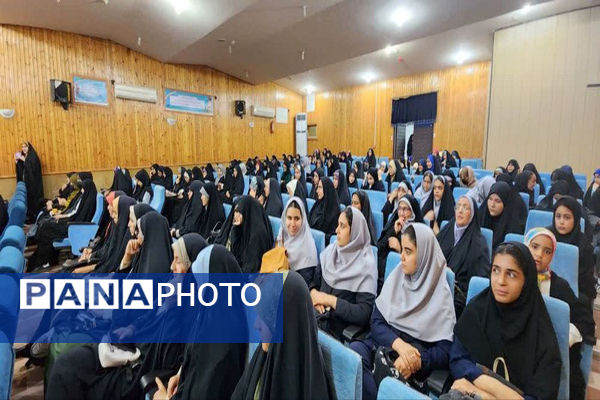 اختتامیه دوازدهمین دوره نمایشگاه‌های دانش‌آموزی مدرسه انقلاب ویژه دختران استان بوشهر