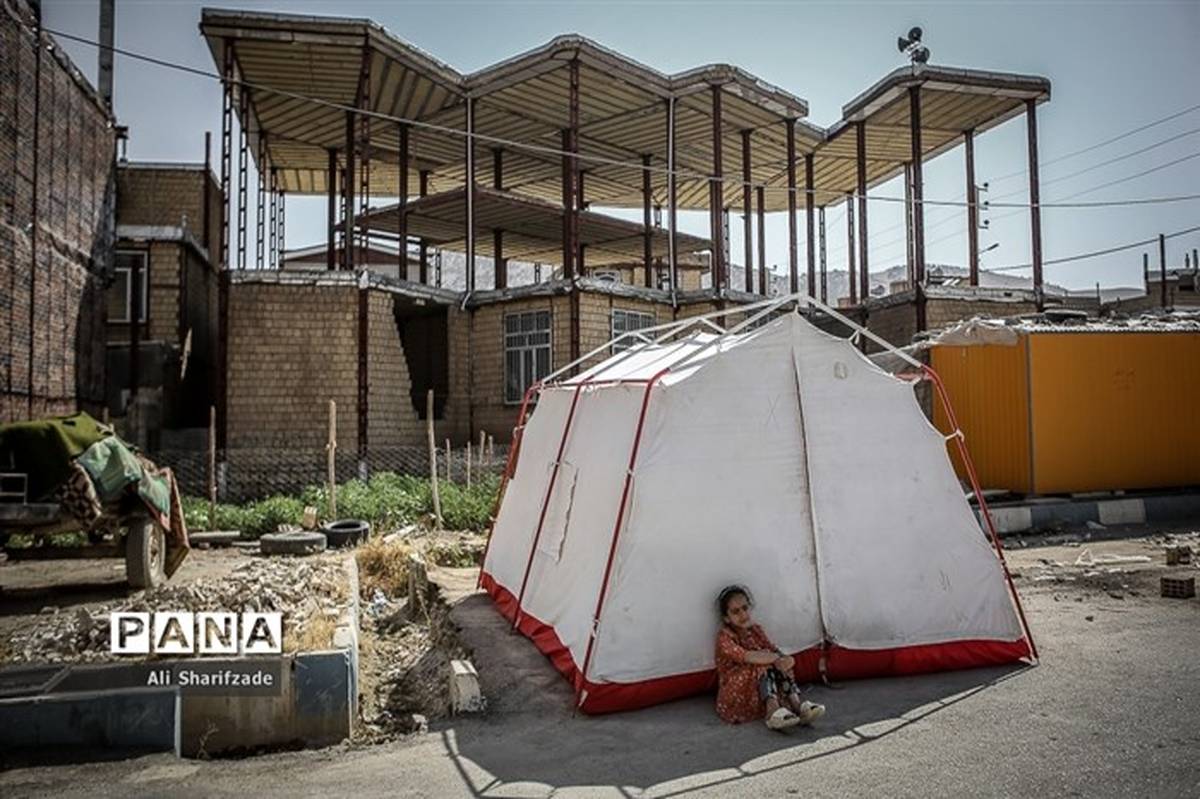 ۸ تیم بهداشت روان در مناطق زلزله‌زده کرمانشاه مستقر شدند