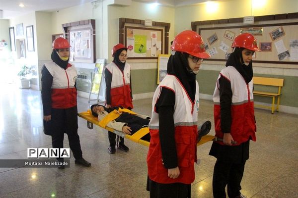 برنامه استانی بیستمین مانور سراسری زلزله و ایمنی  در مشهد(2)