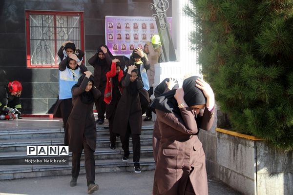 برنامه استانی بیستمین مانور سراسری زلزله و ایمنی  در مشهد(2)