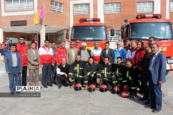 مانور سراسری زلزله و ایمنی مدارس در سمنان