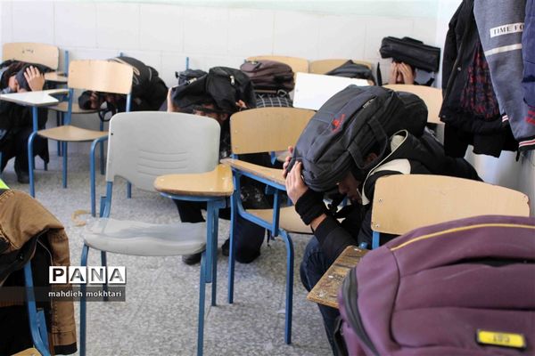 بیستمین مانور سراسری زلزله در مدارس استان یزد