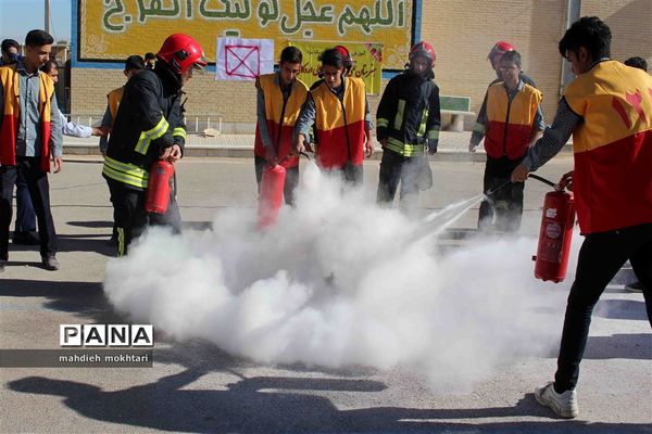 بیستمین مانور سراسری زلزله در مدارس استان یزد