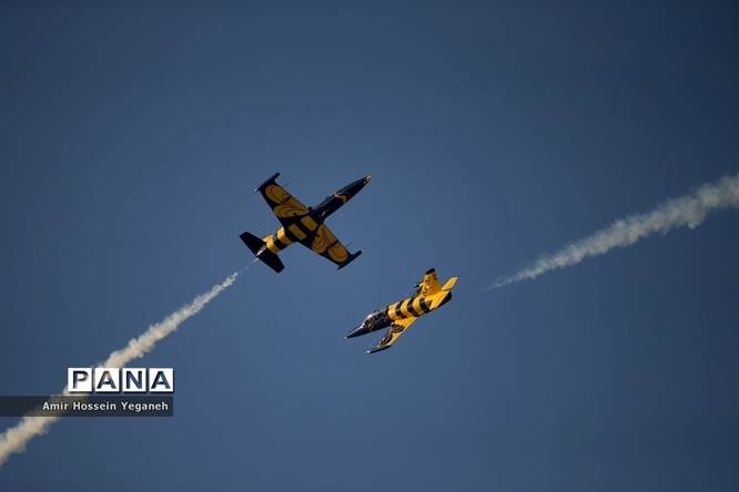 نمایش هوایی نهمین نمایشگاه بینالمللی حملونقل هوایی در کیش