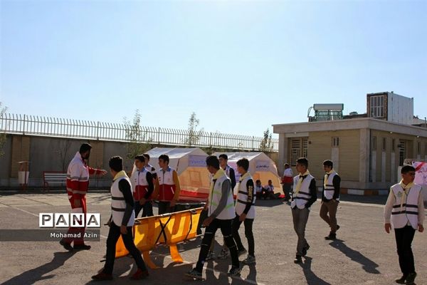 بیستمین مانور سراسری زلزله و ایمنی در مدارس استان کرمانشاه