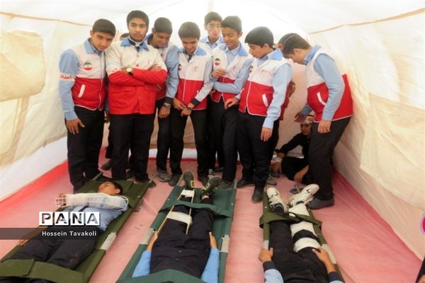 بیستمین مانور سراسری زلزله و ایمنی مدارس در شهرستان طبس