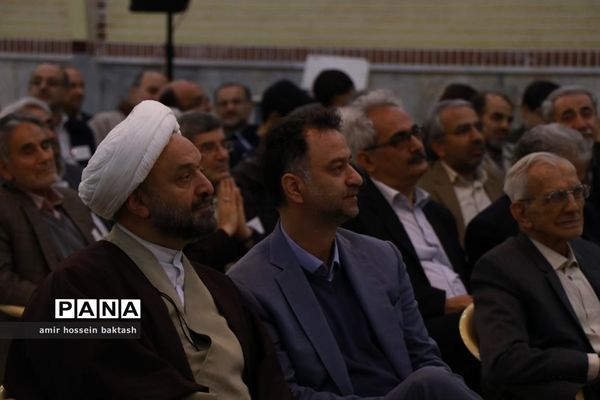 هشتادمین سالگرد تأسیس دبیرستان حکیم نظامی قم