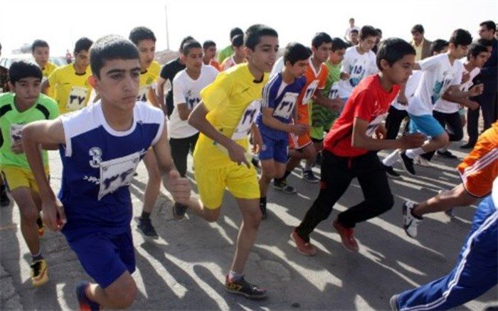 برگزاری مسابقات دو صحرانوردی دانش آموزان پسر استان یزد