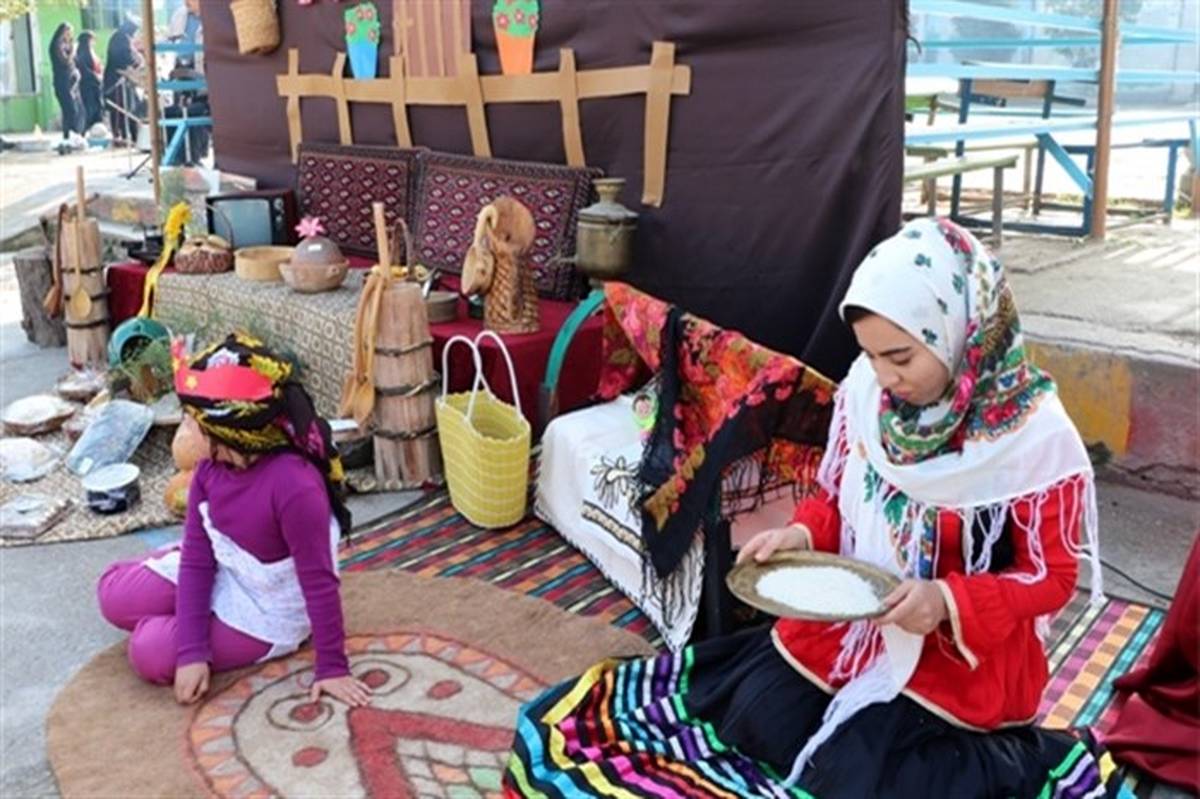 جشنواره فرهنگ بومی محلی مازندران در نکا برگزار شد