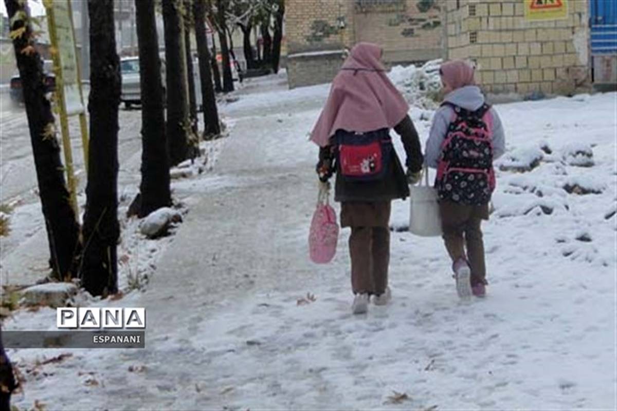 باران و برف در مناطقی از کشور