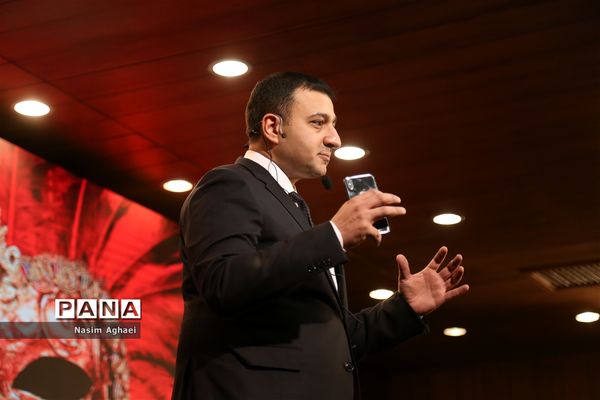 سمپوزیوم بین المللی ایمپیلنت تمام فک