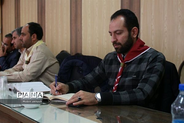 آیین تجلیل از مربیان پیشتاز سازمان دانش‌آموزی استان آذربایجان شرقی