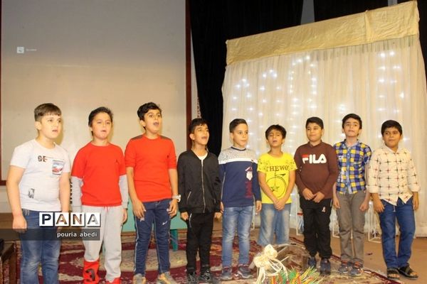جشن میلاد دو نور مدرسه شهید کاوه بوشهر
