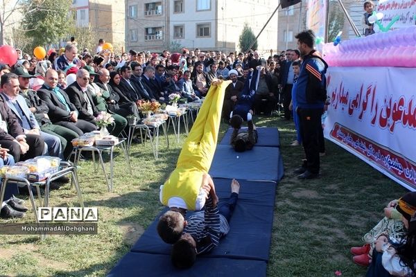 برگزاری جشنواره فرهنگی اجتماعی روستایی و عشایری شهرستان بهارستان