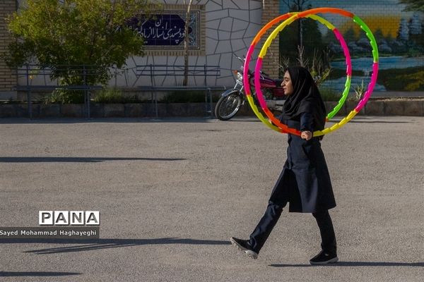 المپیاد ورزشی درون مدرسه ای در لامرد