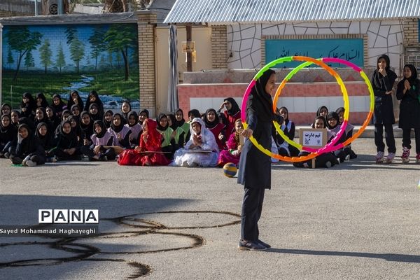 المپیاد ورزشی درون مدرسه ای در لامرد