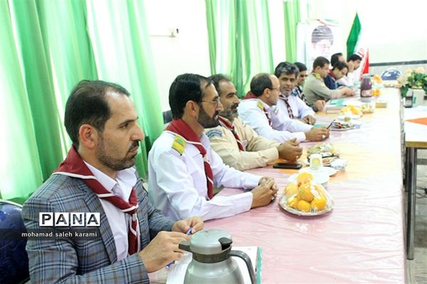 جلسه تبیین و تشریح فعالیت‌های سازمان دانش‌آموزی استان کرمان