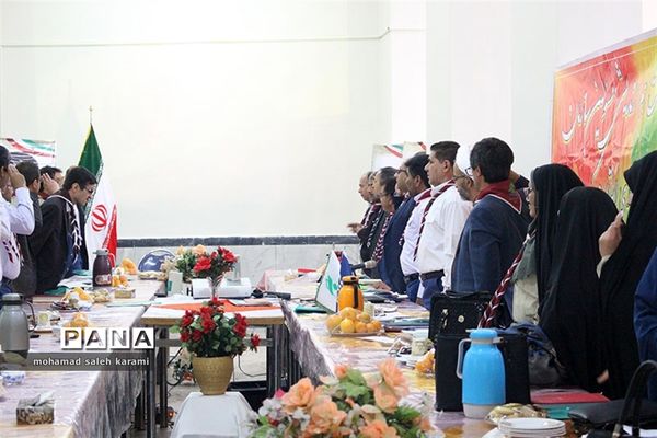 جلسه تبیین و تشریح فعالیت‌های سازمان دانش‌آموزی استان کرمان