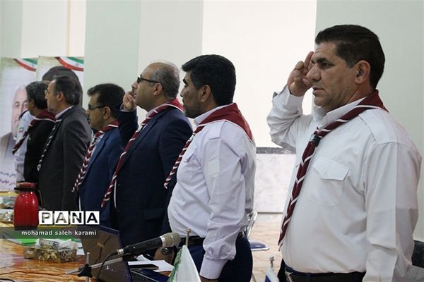 جلسه تبیین و تشریح فعالیت‌های سازمان دانش‌آموزی استان کرمان