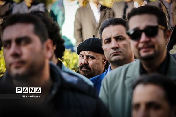 مراسم تشییع مرحوم ابوالفضل زرویی نصرآبادی