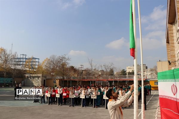 برگزاری افتتاحیه المپیاد ورزشی درون مدرسه‌ای در دبیرستان شهید هاشمی نژاد3 ناحیه 6 مشهد