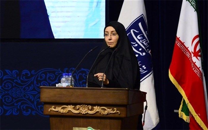 انتصاب یک بانو به عنوان مدیرکل ارتباطات و فناوری اطلاعات استان البرز
